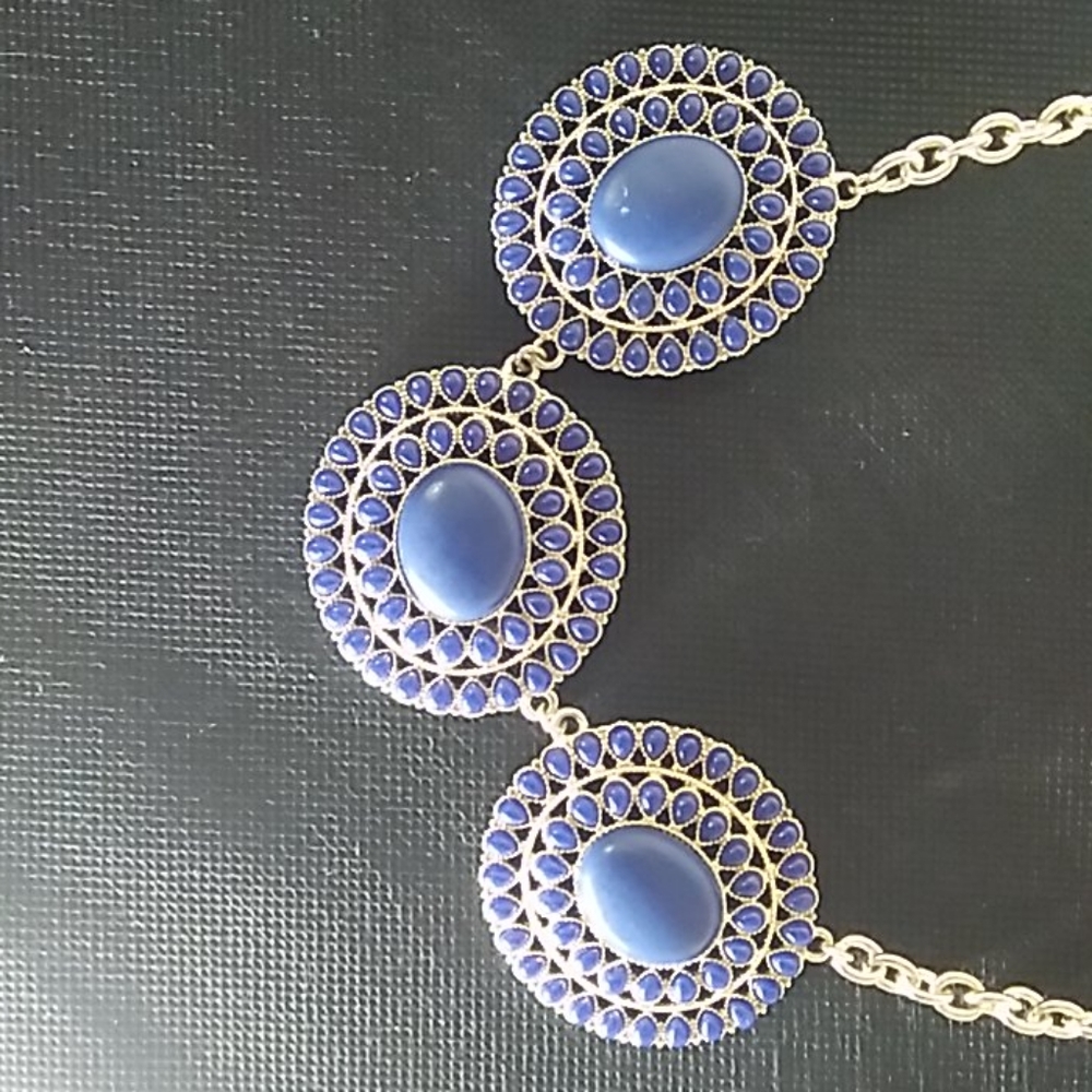 Necklace - Picture 3 of 3